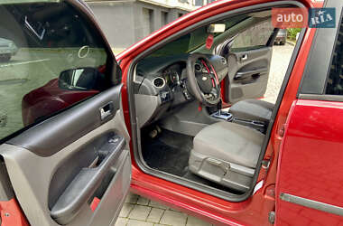 Хэтчбек Ford Focus 2006 в 