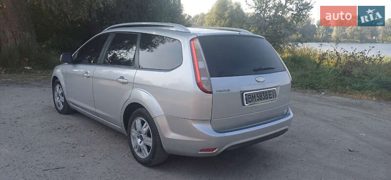 Универсал Ford Focus 2008 в Глухове