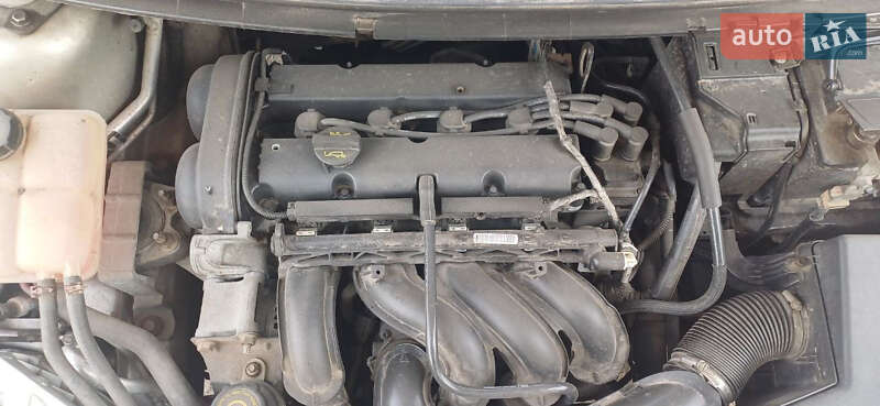 Универсал Ford Focus 2008 в Глухове