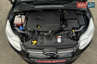 Хэтчбек Ford Focus 2014 в 