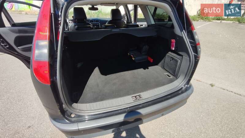 Универсал Ford Focus 2005 в Киеве