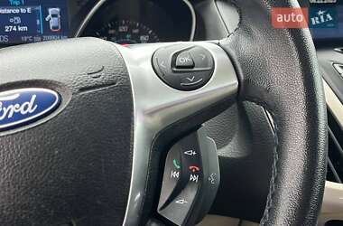 Седан Ford Focus 2011 в 