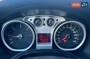 Хэтчбек Ford Focus 2009 в 