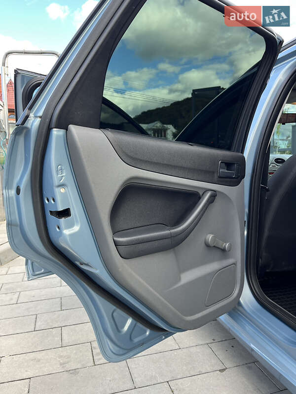 Универсал Ford Focus 2008 в Яремче