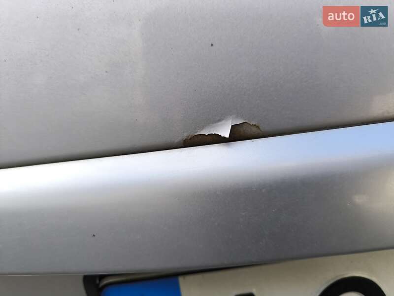 Хэтчбек Ford Focus 2006 в Мукачево