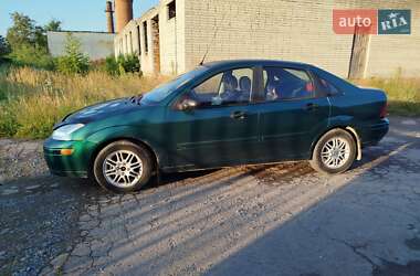 Седан Ford Focus 2000 в 