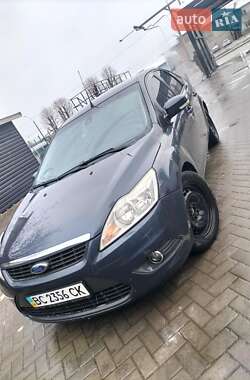 Хэтчбек Ford Focus 2011 в Ивано-Франковске