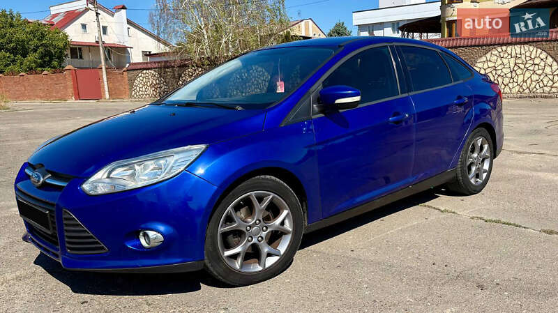 Седан Ford Focus 2012 в 