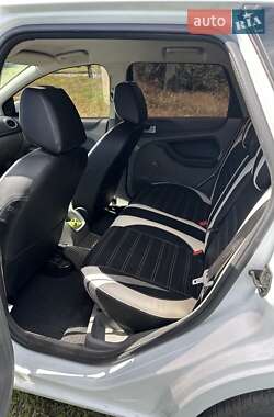 Универсал Ford Focus 2009 в 