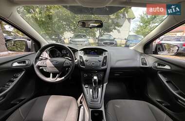 Седан Ford Focus 2016 в 