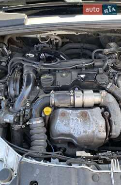 Универсал Ford Focus 2014 в 