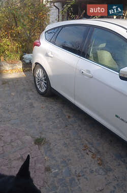 Хэтчбек Ford Focus 2012 в Житомире