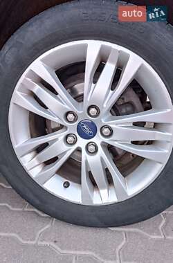 Универсал Ford Focus 2012 в 