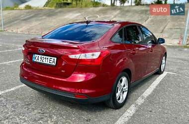 Седан Ford Focus 2014 в 
