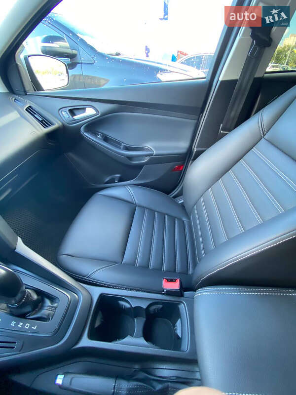 Хэтчбек Ford Focus 2016 в Киеве фото 9 Хэтчбек Ford Focus 2016 в Киеве