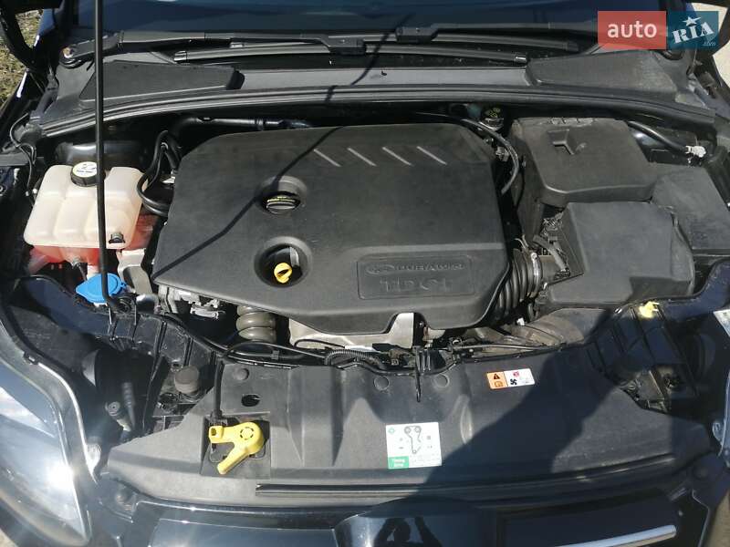 Хэтчбек Ford Focus 2011 в Львове