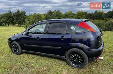 Хетчбек Ford Focus 1999 в 