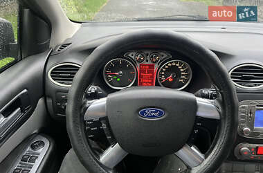 Универсал Ford Focus 2010 в 