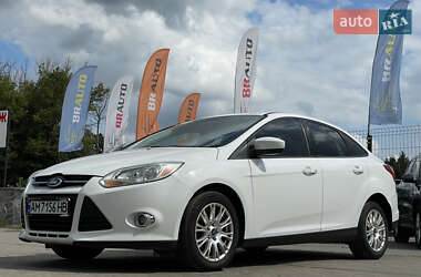 Седан Ford Focus 2012 в 