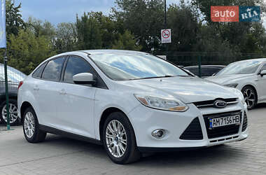 Седан Ford Focus 2012 в 