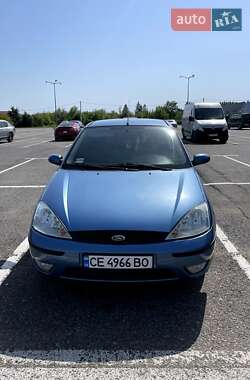 Хэтчбек Ford Focus 2002 в Черновцах