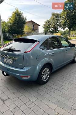 Хэтчбек Ford Focus 2008 в 