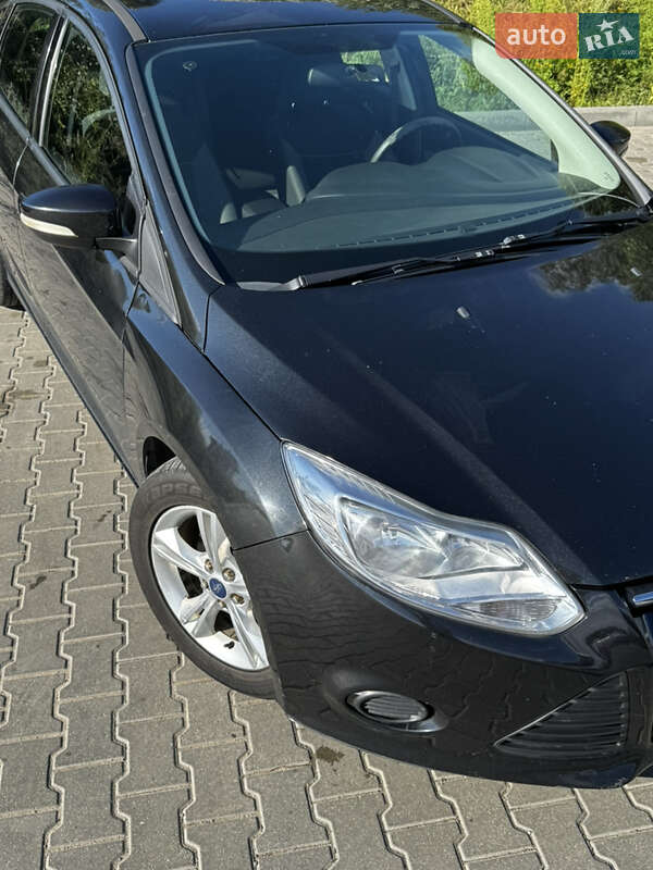 Хэтчбек Ford Focus 2014 в Львове фото 14 Хэтчбек Ford Focus 2014 в Львове