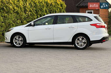 Универсал Ford Focus 2014 в 