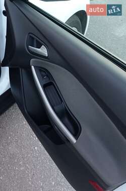 Универсал Ford Focus 2013 в 