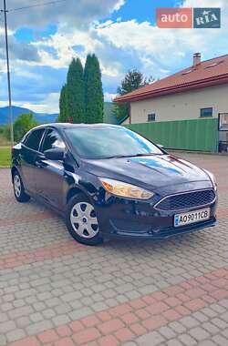 Седан Ford Focus 2015 в 