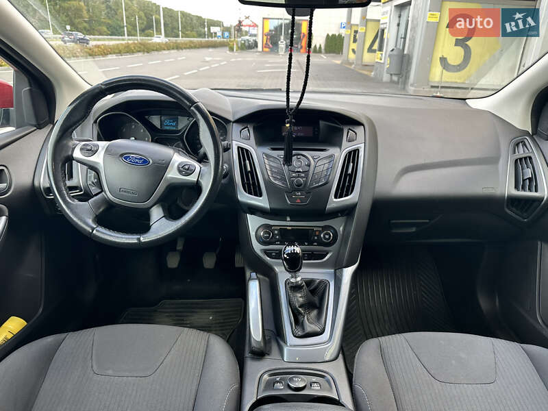 Универсал Ford Focus 2011 в Киеве фото 7 Универсал Ford Focus 2011 в Киеве