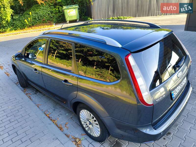Универсал Ford Focus 2010 в Львове