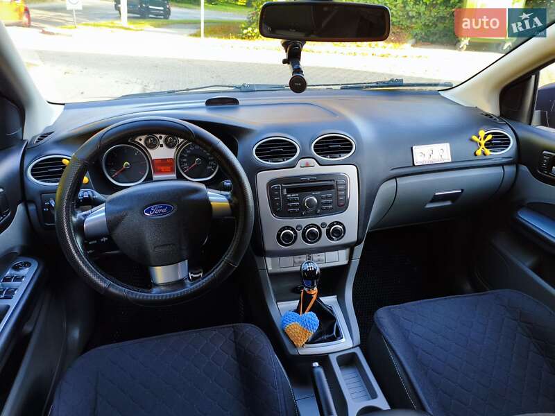 Универсал Ford Focus 2010 в Львове