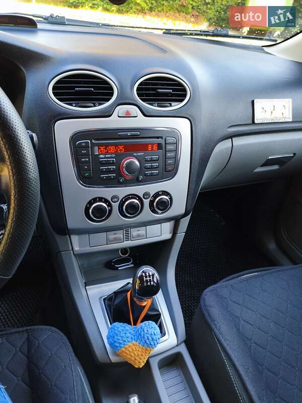 Универсал Ford Focus 2010 в Львове
