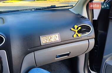 Универсал Ford Focus 2010 в 