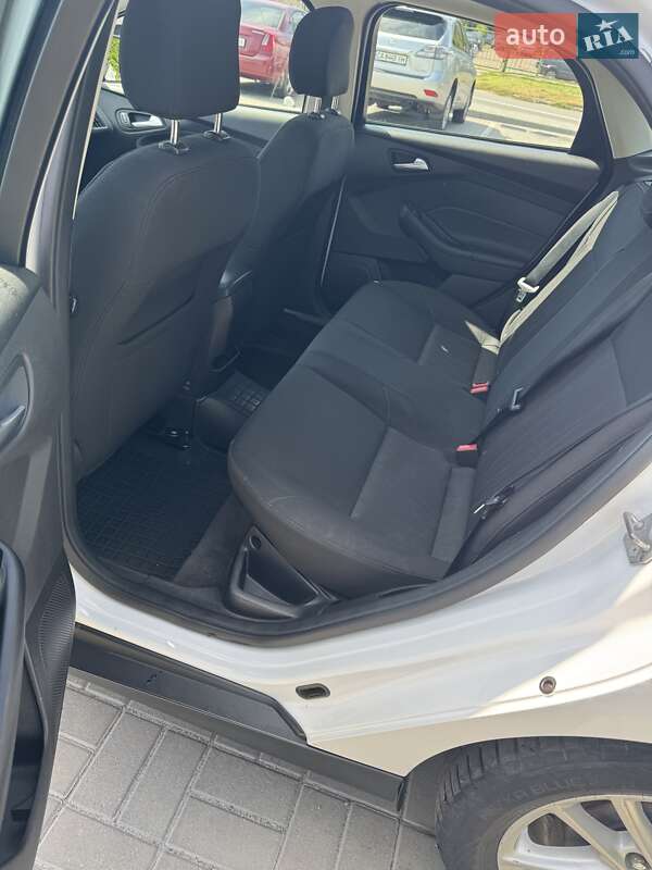 Седан Ford Focus 2015 в Черкассах