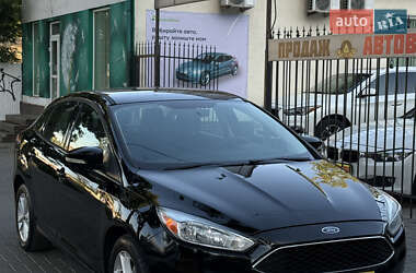 Седан Ford Focus 2016 в 