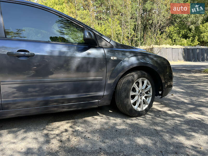 Седан Ford Focus 2006 в Броварах