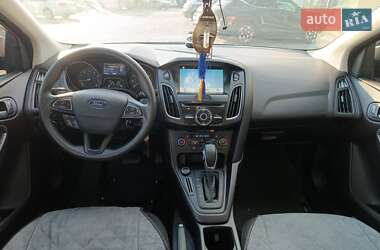 Седан Ford Focus 2017 в 