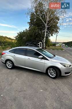 Седан Ford Focus 2016 в 