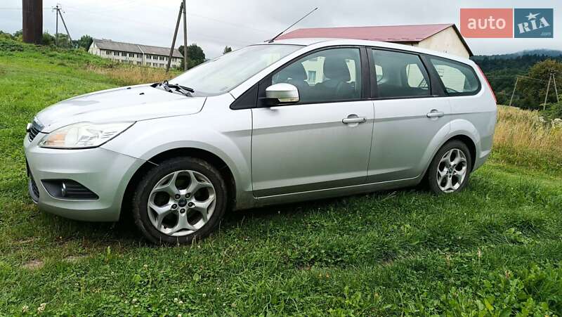 Універсал Ford Focus 2010 в Старому Самборі фото 2 Універсал Ford Focus 2010 в Старому Самборі