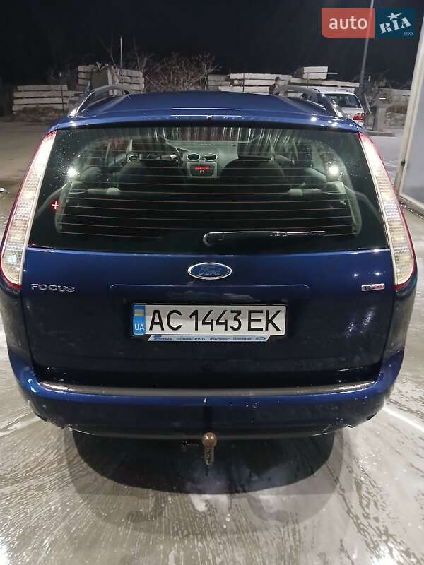 Универсал Ford Focus 2010 в Луцке фото 48 Универсал Ford Focus 2010 в Луцке