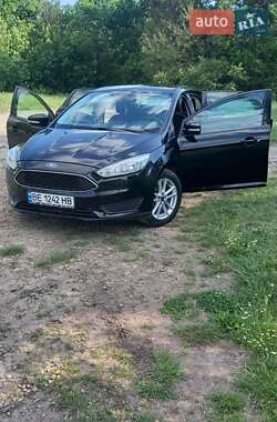 Седан Ford Focus 2016 в 