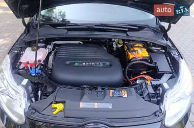 Хэтчбек Ford Focus 2014 в 