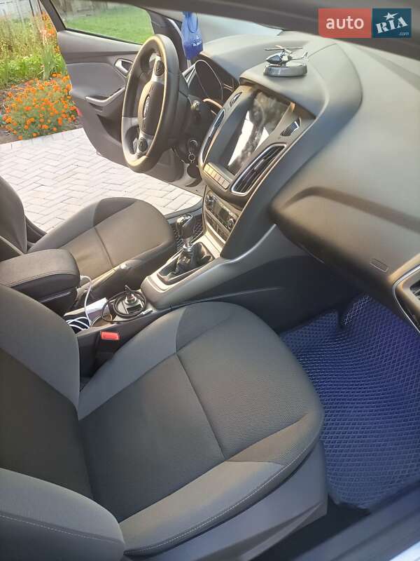 Універсал Ford Focus 2011 в Здолбуніві фото 9 Універсал Ford Focus 2011 в Здолбуніві