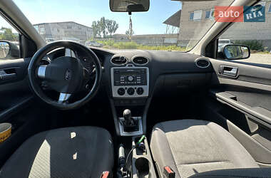 Хетчбек Ford Focus 2006 в 