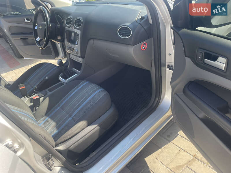 Хэтчбек Ford Focus 2008 в Черкассах фото 5 Хэтчбек Ford Focus 2008 в Черкассах