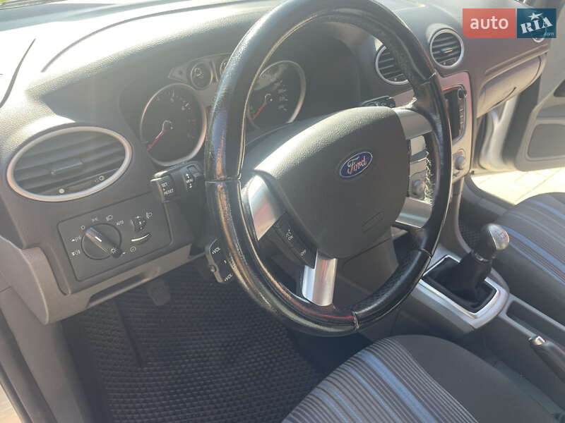 Хэтчбек Ford Focus 2008 в Черкассах фото 9 Хэтчбек Ford Focus 2008 в Черкассах
