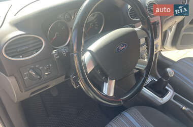 Хэтчбек Ford Focus 2008 в 