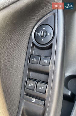 Седан Ford Focus 2015 в 